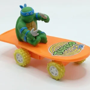 Tortuga ninja leonardo en patineta